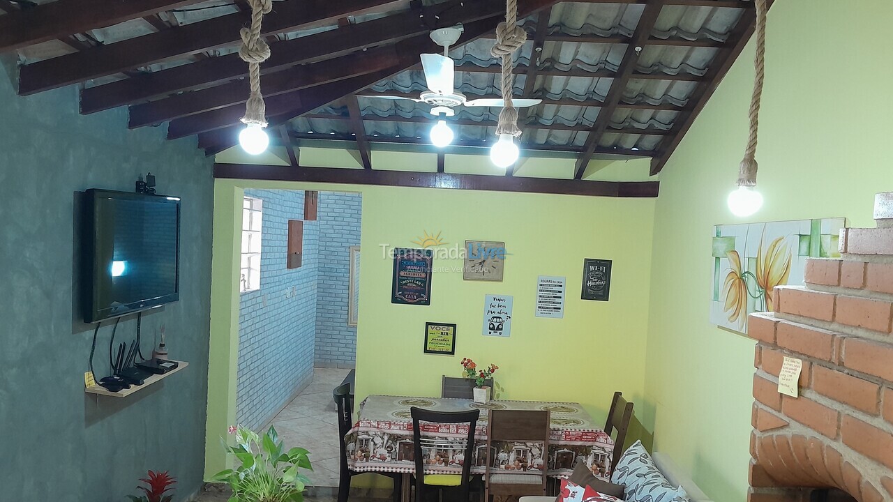 Casa para alquiler de vacaciones em águas de Lindóia (Jd Lazari)