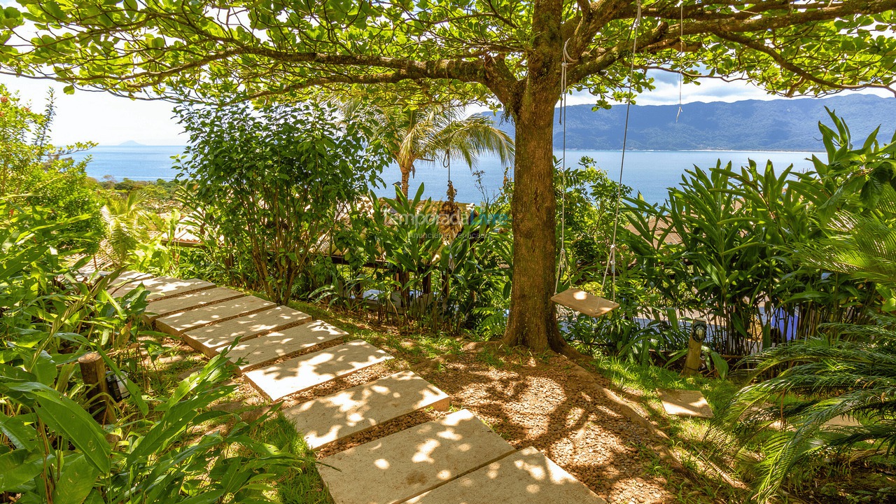 Casa para alquiler de vacaciones em Ilhabela (Veloso)