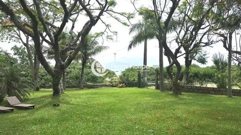 Magnífica Casa Frente a la Playa (Pé na Areia Cachoeira do Bom Jesus)