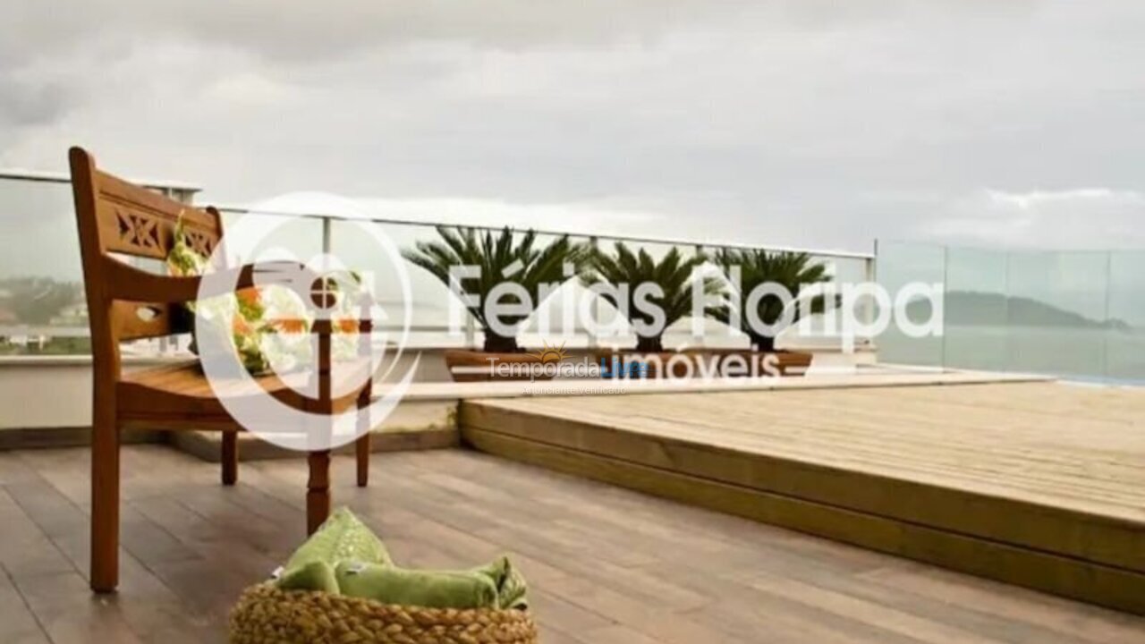 Apartamento para aluguel de temporada em Florianópolis (Morro das Pedras)