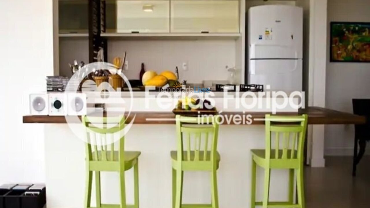 Apartamento para aluguel de temporada em Florianópolis (Morro das Pedras)