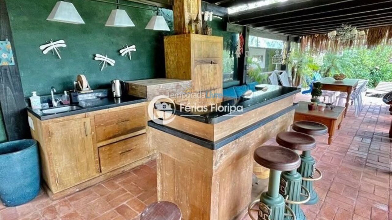 Casa para alquiler de vacaciones em Florianópolis (Ponta das Canas)