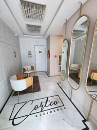 02 SUITES, 02 PLAZAS DE GARAJE