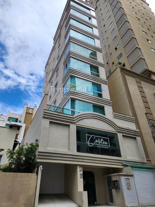 Apartamento para alquiler de vacaciones em Itapema (Meia Praia)