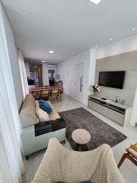 02 SUITES, 02 PLAZAS DE GARAJE