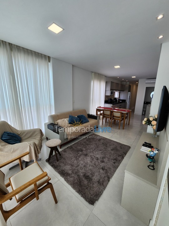 Apartamento para alquiler de vacaciones em Itapema (Meia Praia)