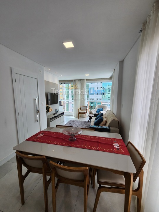 Apartamento para alquiler de vacaciones em Itapema (Meia Praia)