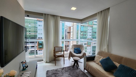 02 SUITES, 02 PLAZAS DE GARAJE