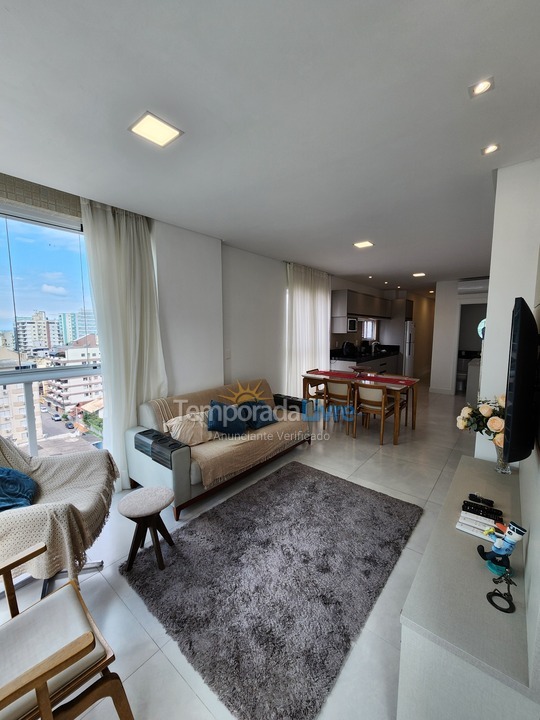 Apartamento para alquiler de vacaciones em Itapema (Meia Praia)