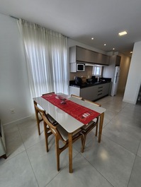 02 SUITES, 02 PLAZAS DE GARAJE