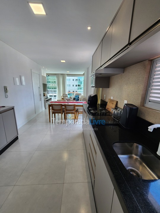 Apartamento para alquiler de vacaciones em Itapema (Meia Praia)