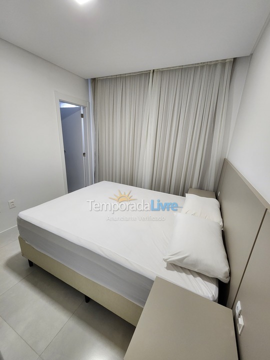 Apartamento para alquiler de vacaciones em Itapema (Meia Praia)