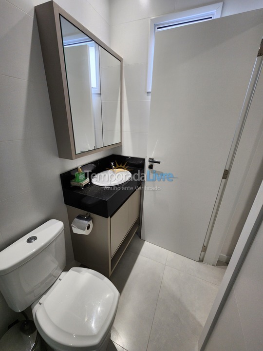 Apartamento para alquiler de vacaciones em Itapema (Meia Praia)