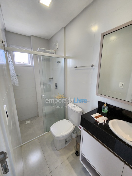 Apartamento para alquiler de vacaciones em Itapema (Meia Praia)