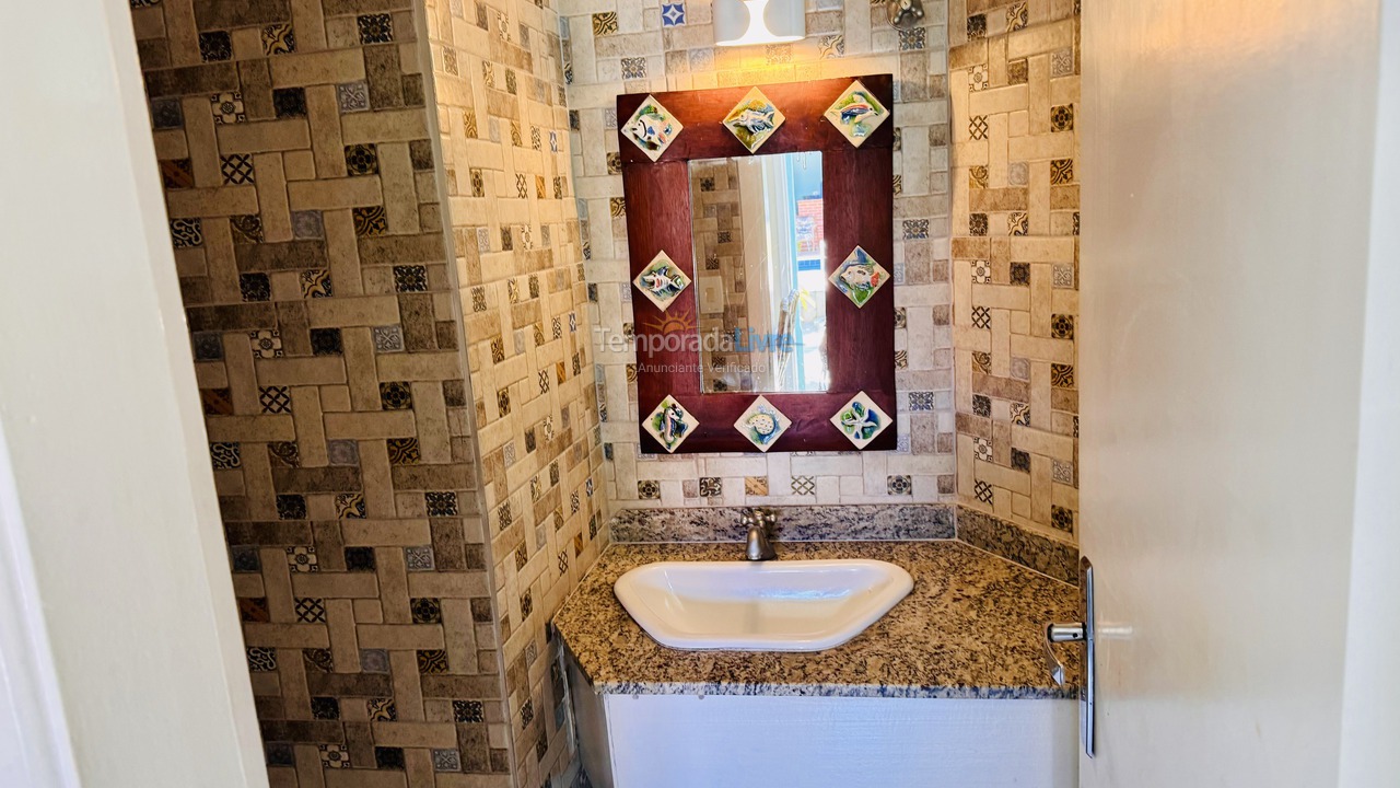 House for vacation rental in Ubatuba (Praia das Toninhas)