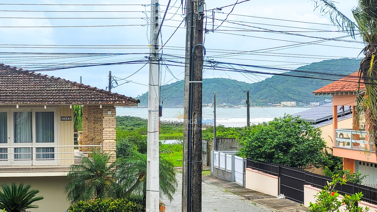 House for vacation rental in São Francisco do Sul (Ubatuba)