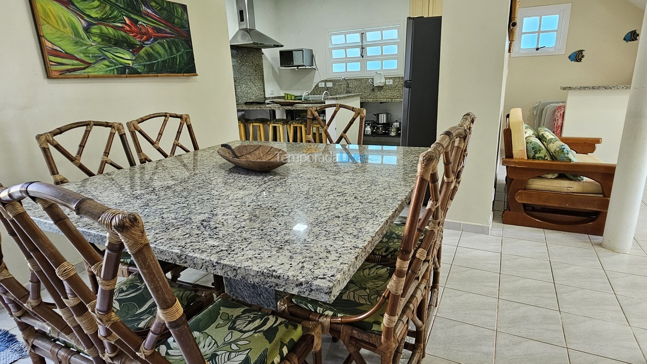House for vacation rental in Ubatuba (Praia das Toninhas)