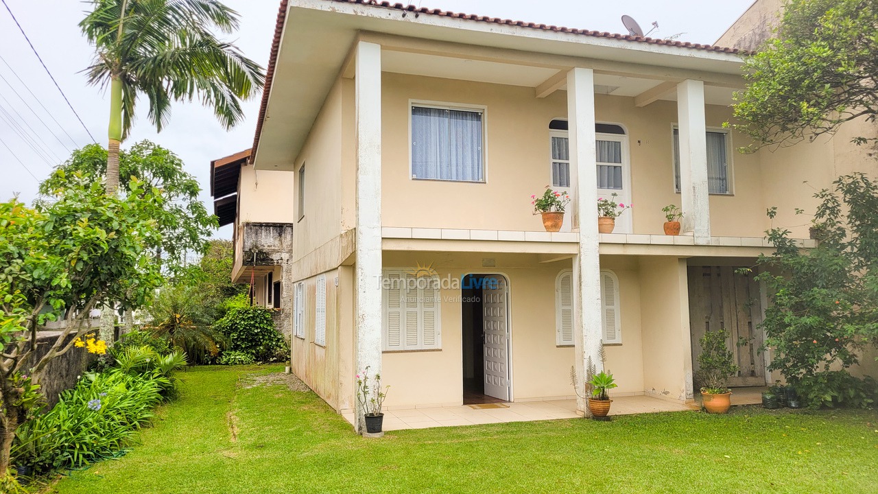 House for vacation rental in São Francisco do Sul (Ubatuba)