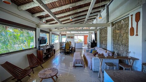 LUXOBRASIL #RJ451 Charming House in Joá Vacation Rentals and Events