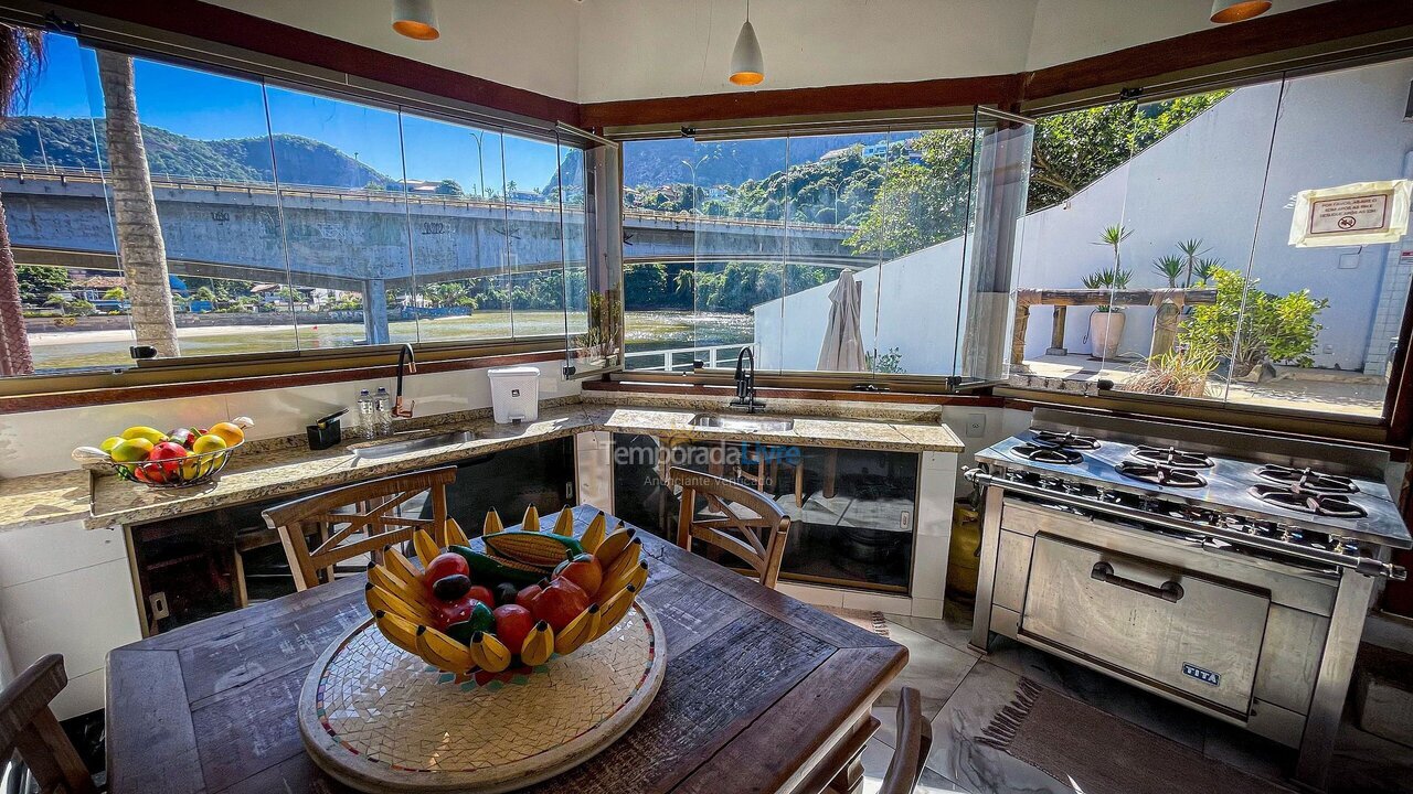 House for vacation rental in Rio de Janeiro (Joá)