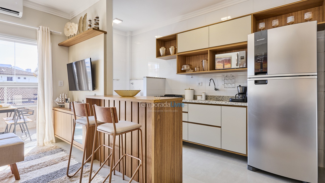 Apartamento para aluguel de temporada em Ubatuba (Itaguá)