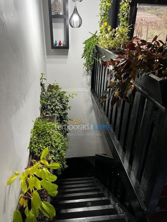 Chácara / sítio para aluguel de temporada em Presidente Nereu (O Vale do Colibri)