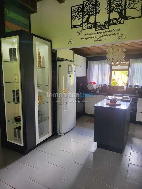 Chácara / sítio para aluguel de temporada em Presidente Nereu (O Vale do Colibri)