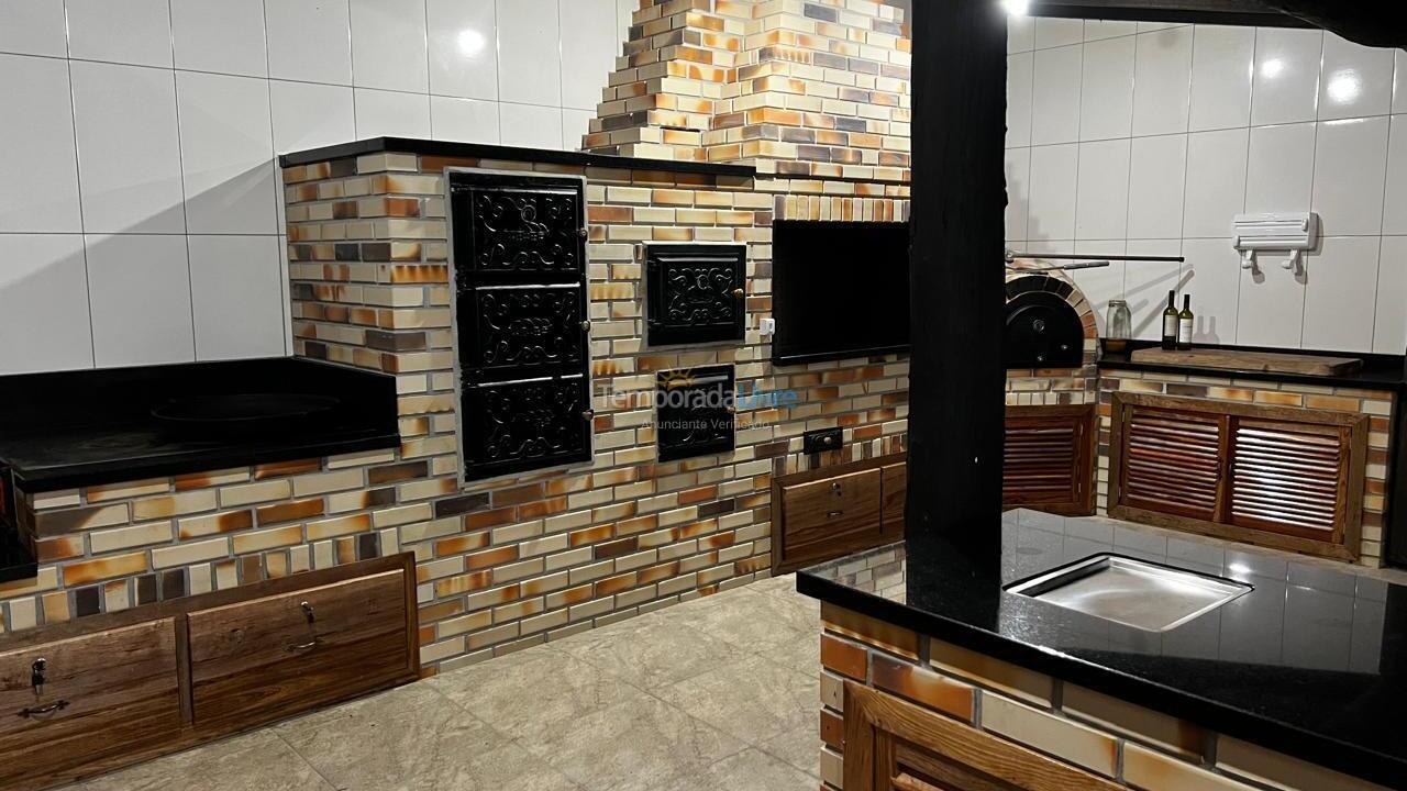 Chácara / sítio para aluguel de temporada em Presidente Nereu (O Vale do Colibri)