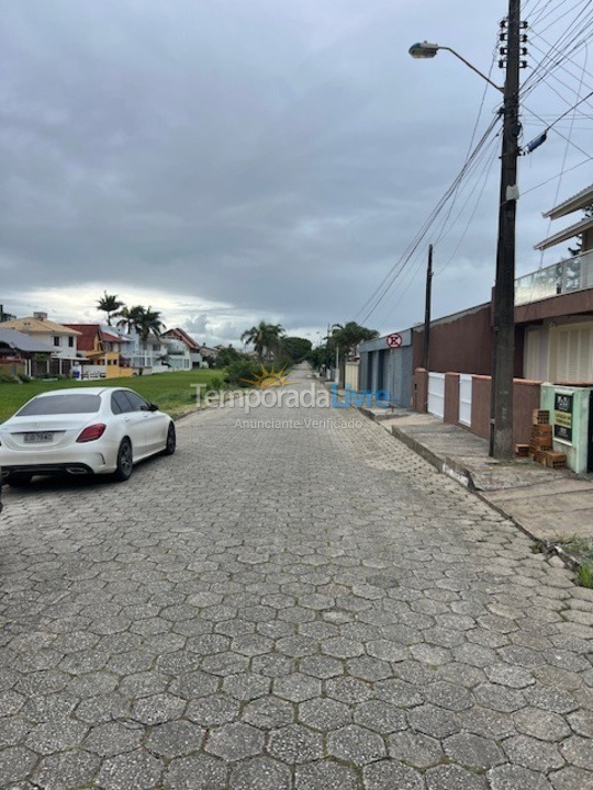 Casa para alquiler de vacaciones em São Francisco do Sul (Prainha)