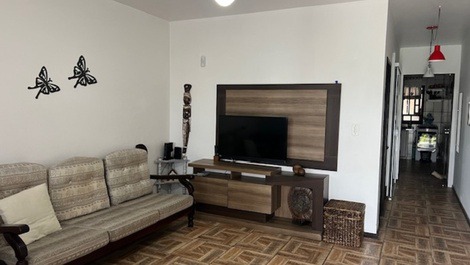 GRAN APARTAMENTO A 50M DEL MAR, CON WI-FI Y AC