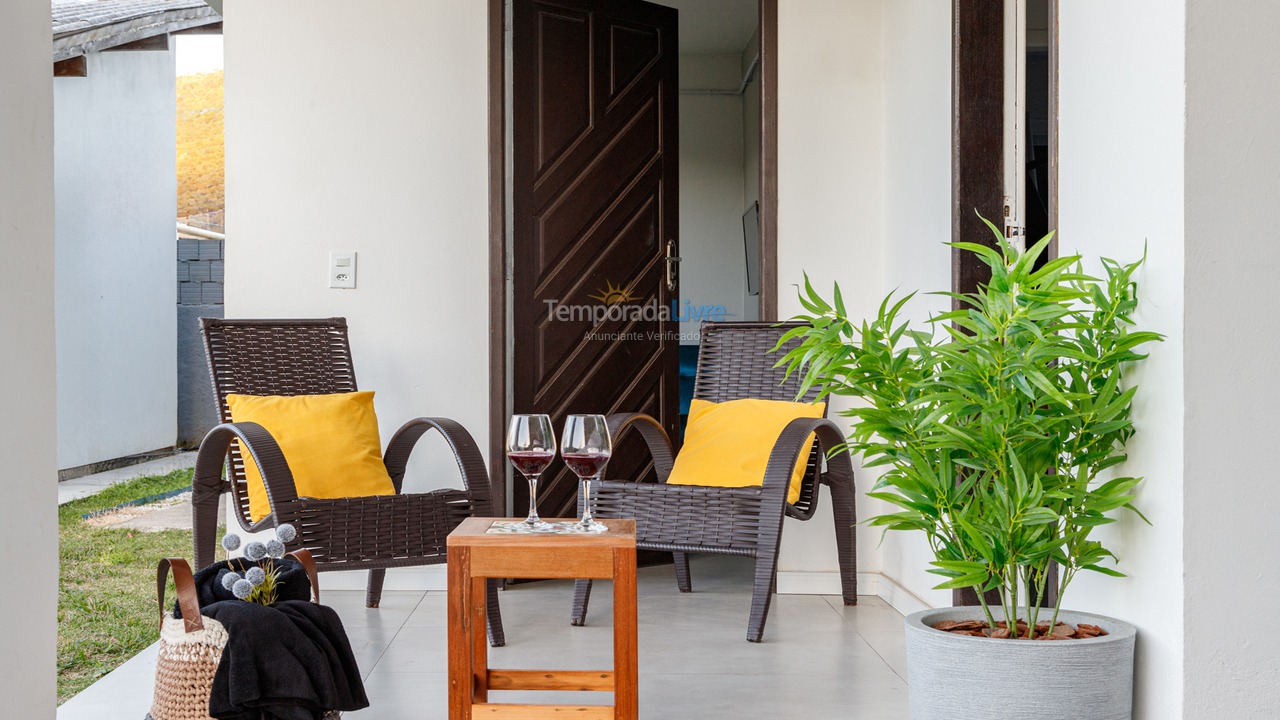 Casa para aluguel de temporada em Florianópolis (Barra da Lagoa)