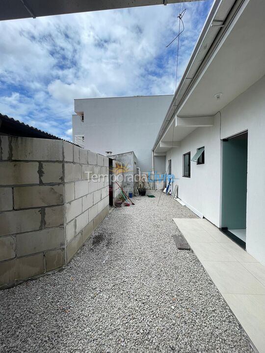 Casa para alquiler de vacaciones em Camboriú (Centro)