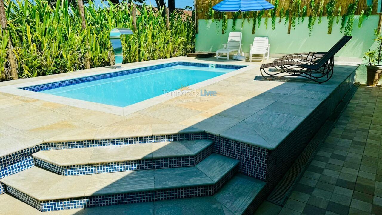 House for vacation rental in Ubatuba (Praia das Toninhas)