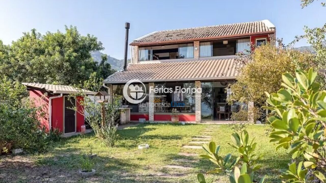 Casa para aluguel de temporada em Florianópolis (Ribeirão da Ilha)