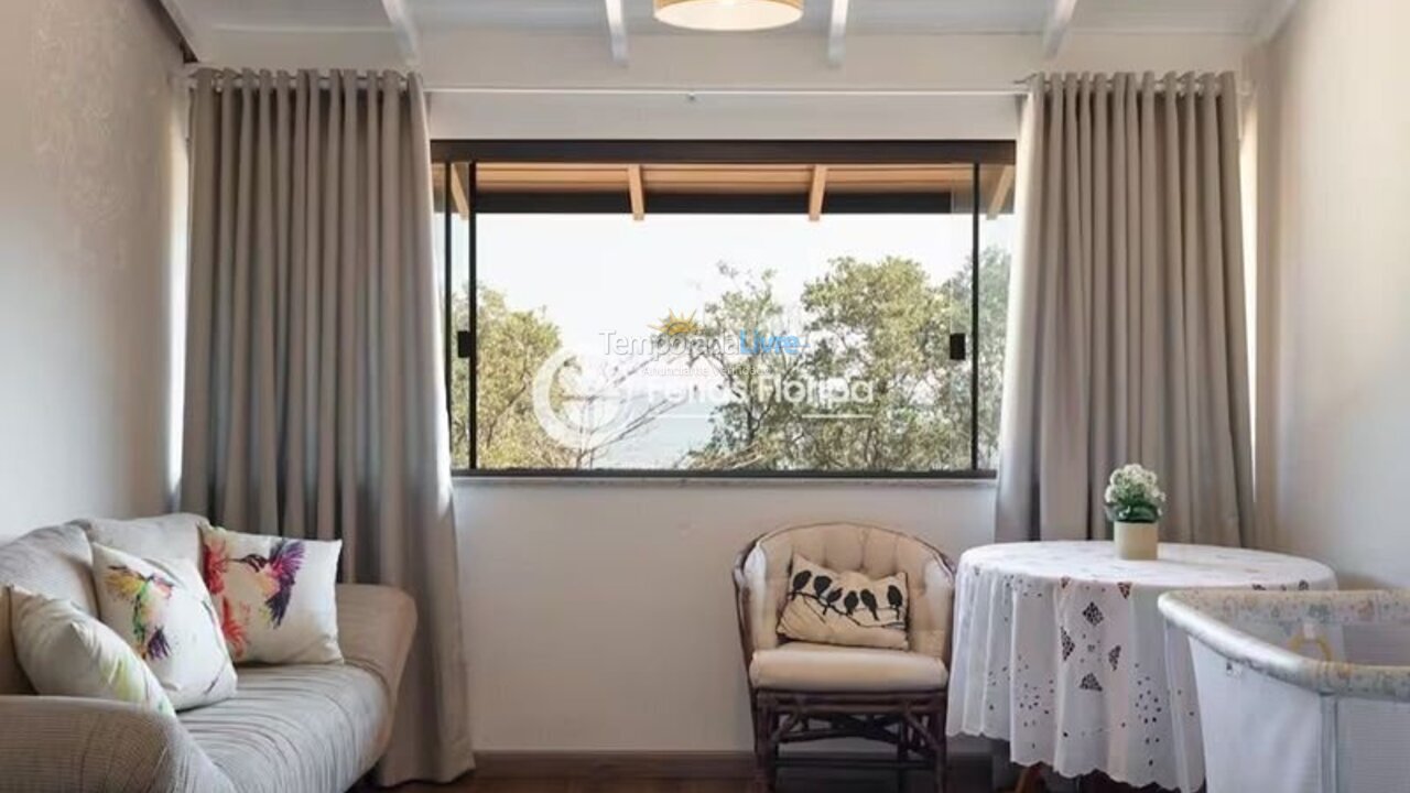 Casa para aluguel de temporada em Florianópolis (Ribeirão da Ilha)
