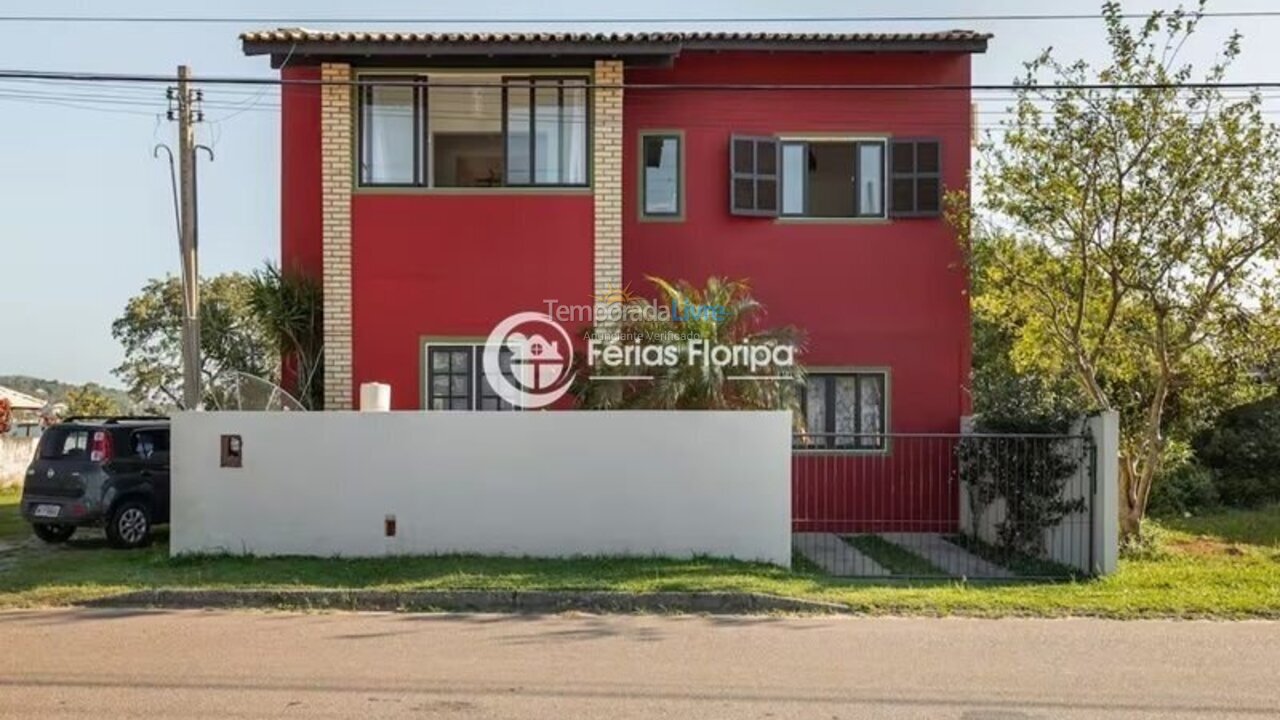 Casa para aluguel de temporada em Florianópolis (Ribeirão da Ilha)
