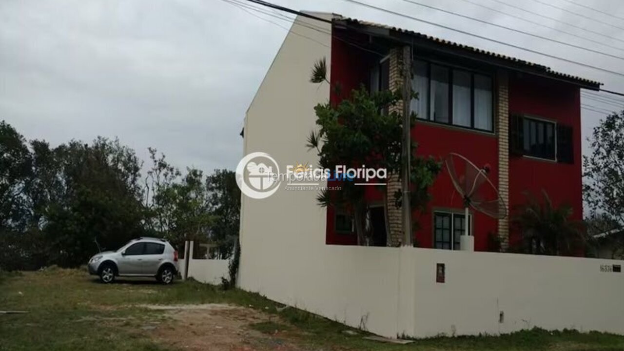 Casa para aluguel de temporada em Florianópolis (Ribeirão da Ilha)