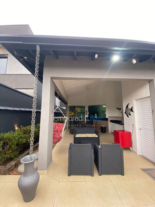 House for vacation rental in Bertioga (Condominio Morada da Praia)