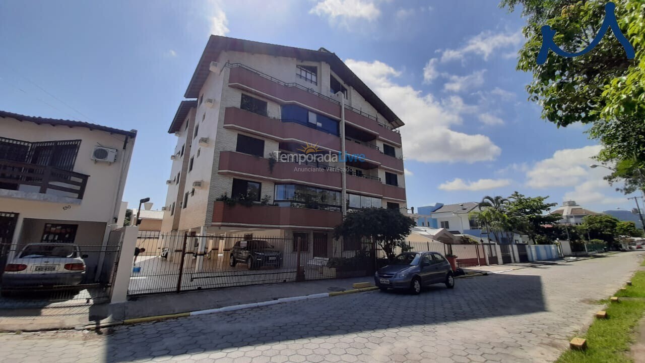 Apartamento para aluguel de temporada em Florianópolis (Cachoeira do Bom Jesus)