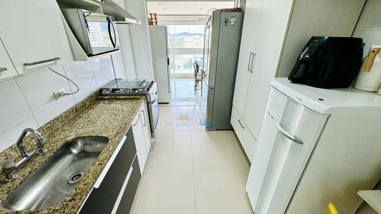 Apartment for vacation rental in Guarujá (Enseada)
