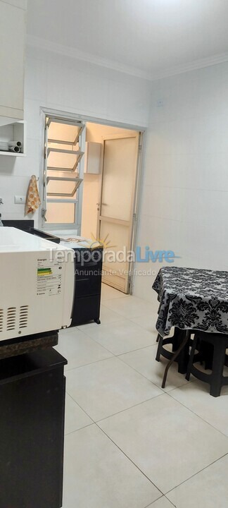 Apartment for vacation rental in Guarujá (Enseada)