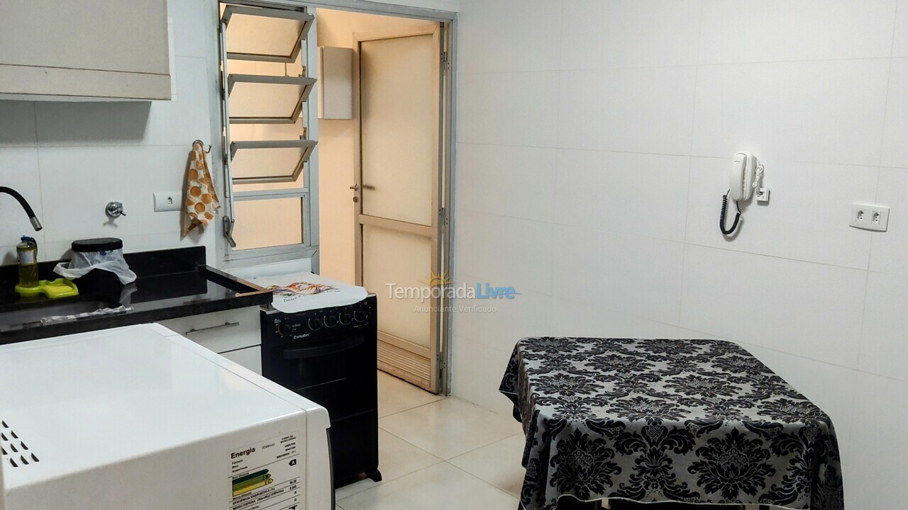 Apartment for vacation rental in Guarujá (Enseada)