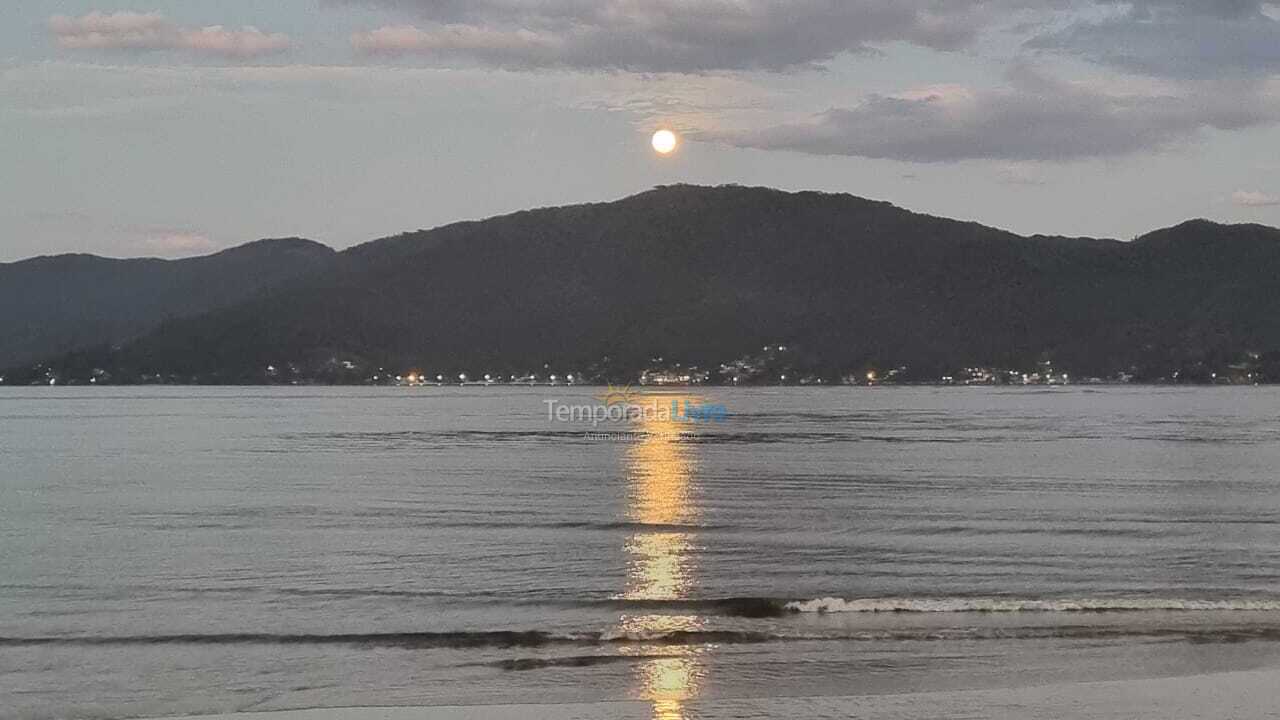 Casa para aluguel de temporada em Palhoça (Praia do Sonho)