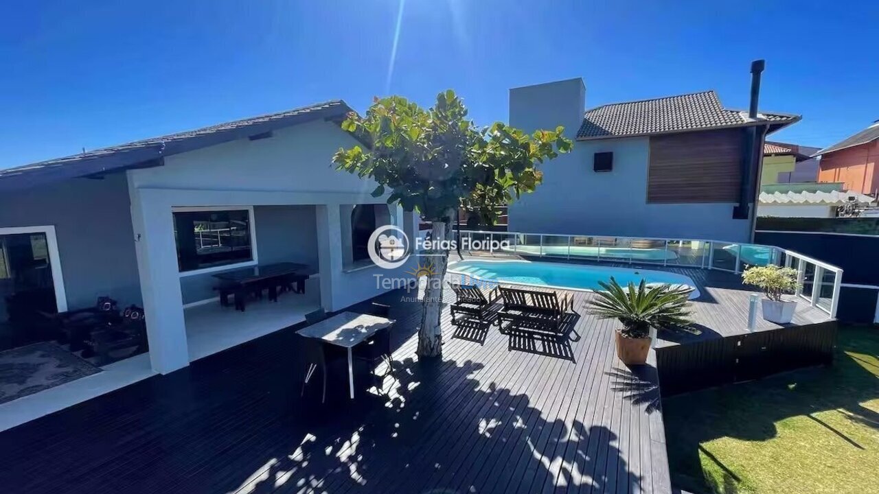 Casa para aluguel de temporada em Florianopolis (Campeche)