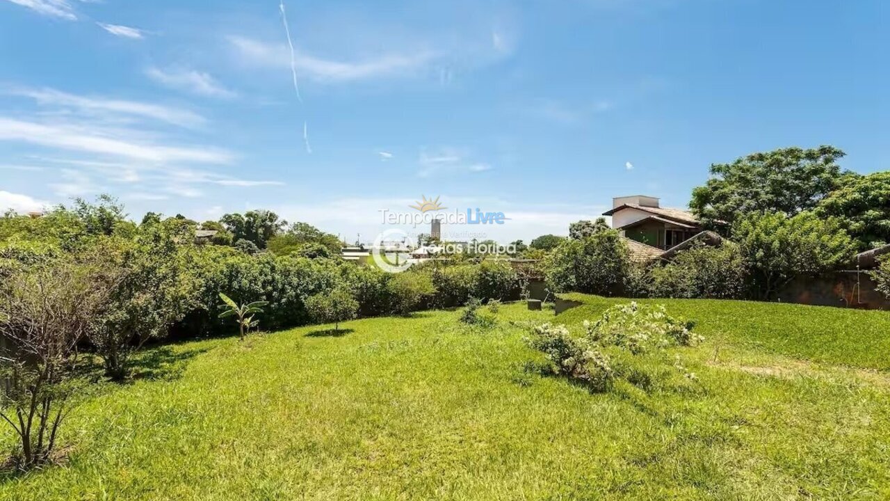 House for vacation rental in Florianopolis (Campeche)