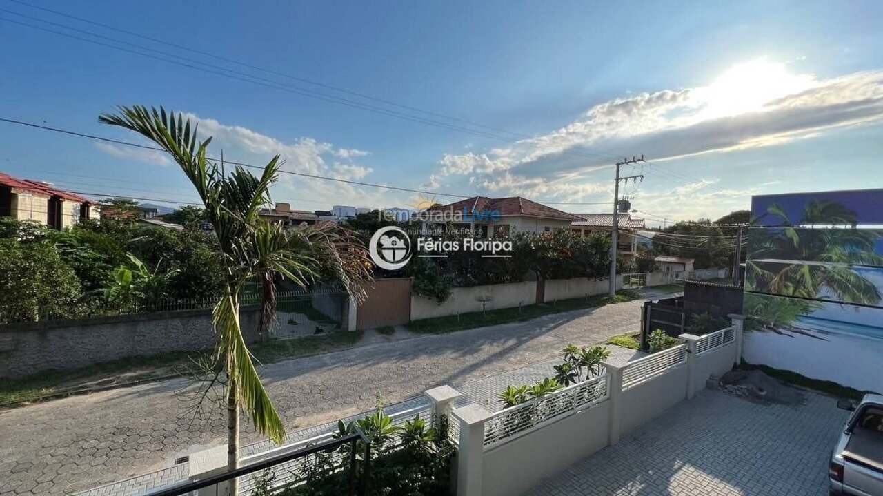 Apartamento para aluguel de temporada em Florianopolis (Campeche)