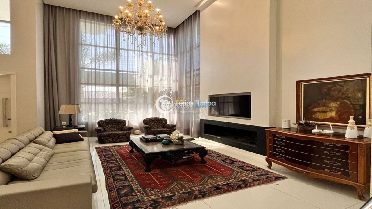 Casa para aluguel de temporada em Florianopolis (Campeche)