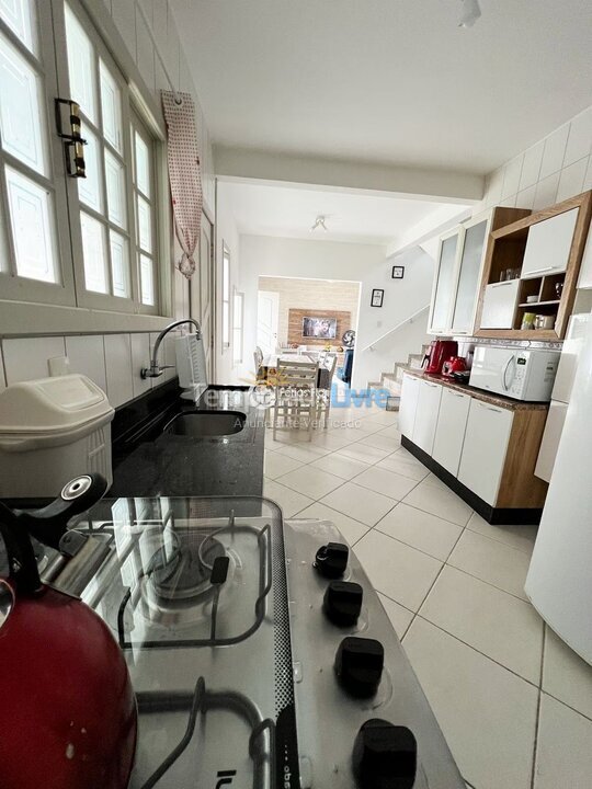 Casa para aluguel de temporada em Florianópolis (Morro das Pedras)