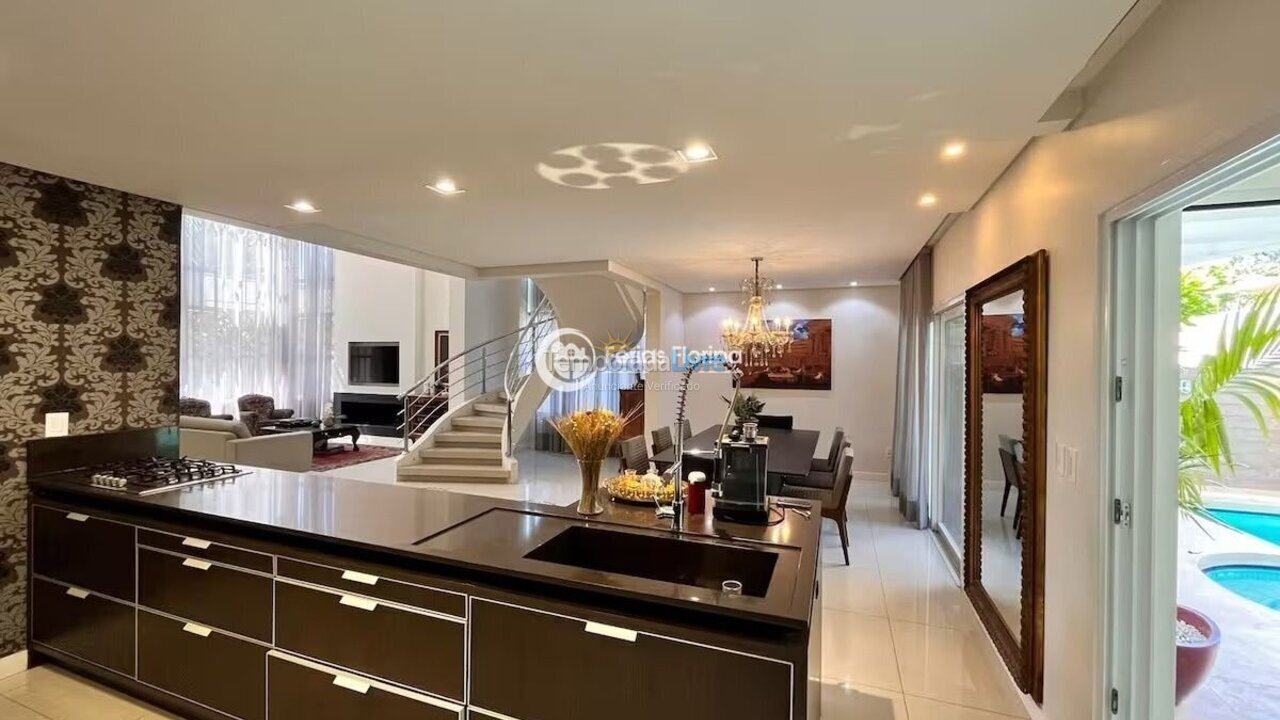 Casa para aluguel de temporada em Florianopolis (Campeche)