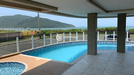 Apartamento 3 Quartos Frente Mar - Açores